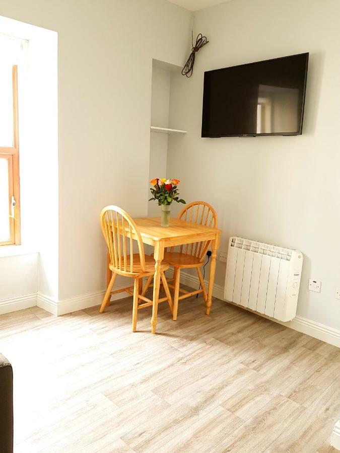 Ferienwohnung Townhouse In Centre Of Cobh Exterior foto